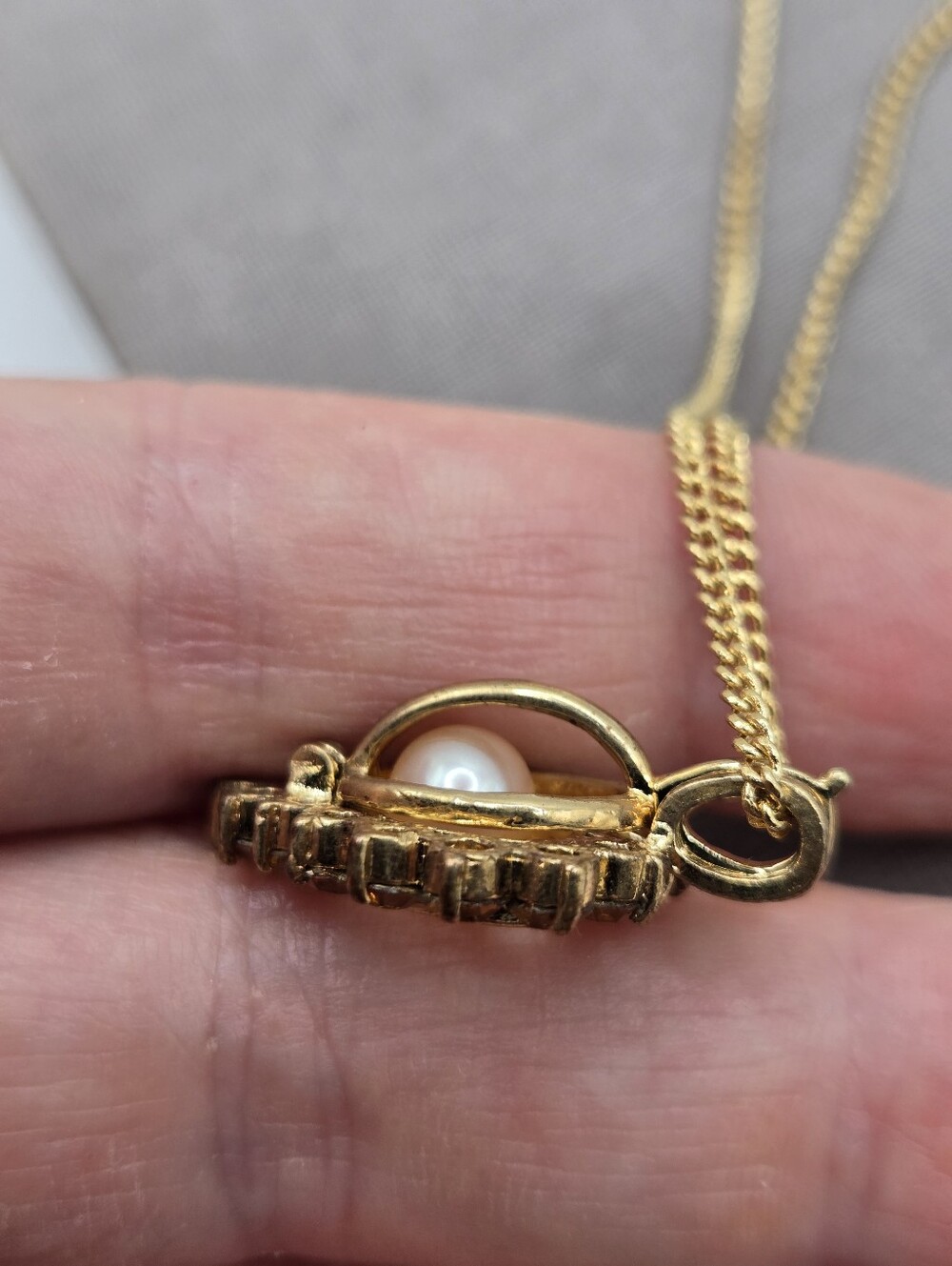 Y2k Yellow CZ Heart Caged Pearl Necklace Dainty Gold Chain 18" Whimsical - Picture 5 of 9